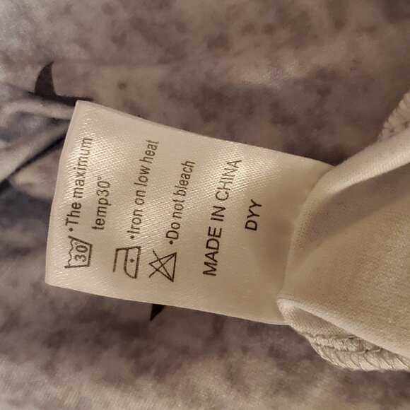 PrinStory Grey Women’s Pijama Set - Picture 9 of 10